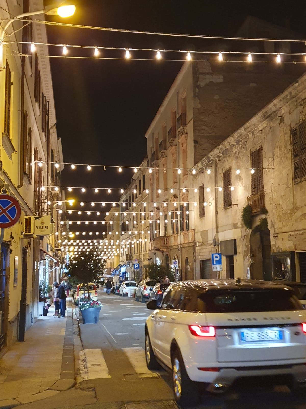 Sassari un cielo di luci in via Cavour