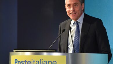 Photo of POSTE: DEL FANTE, “CON NOI VACCINO ANTI-COVID ALL’ATM, TRAMITE IL PORTALETTERE, ONLINE E AL CALL CENTER”