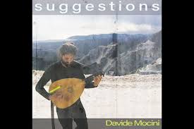 Photo of “Suggestions” : Davide Mocini fonde liuto rinascimentale e arciliuto con sintetizzatori e chitarre elettriche in un LP eclettico e originale