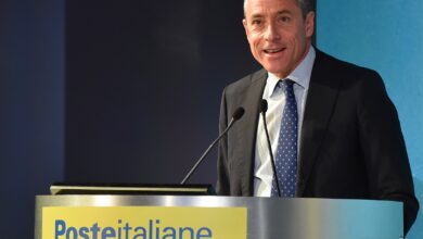 Photo of POSTE: DEL FANTE AL FINANCIAL TIMES, RETE FISICA FONDAMENTALE PER DIGITALIZZAZIONE DEL PAESE