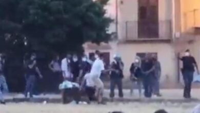 Photo of Palermo: spacca bottiglia in testa a poliziotto