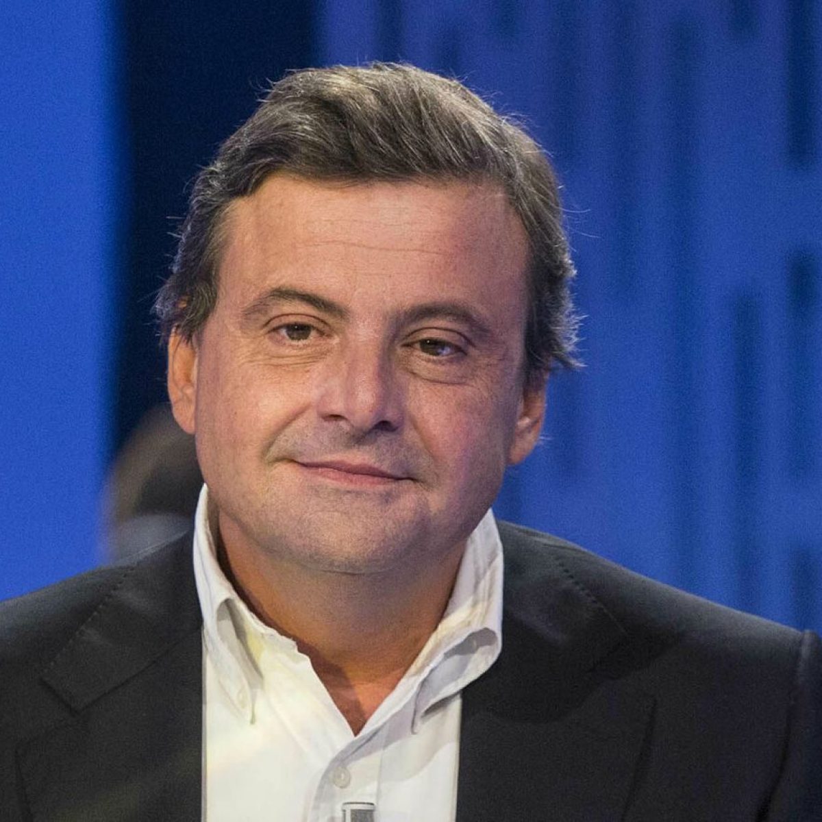 Roma: vola Calenda seguito da Raggi