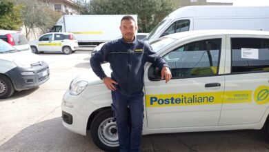 Photo of Solarussa: il porta lettere Marco Casu eroe per caso