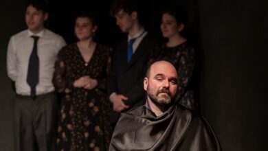 Photo of “Fine esami mai”, la Piccola compagnia torna in scena per le ultime repliche
