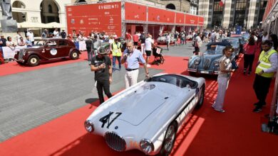 Photo of 1000 MIGLIA 2022: OSPITI SPECIALI E UN GRANDE ENTUSIASMO ATTESO ALLA PUNZONATURA DELLE AUTO IN PIAZZA VITTORIA