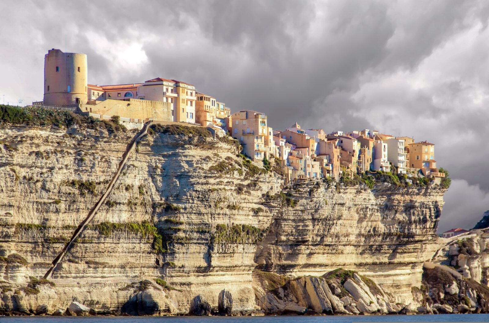 bonifacio scalinata del re d'aragona