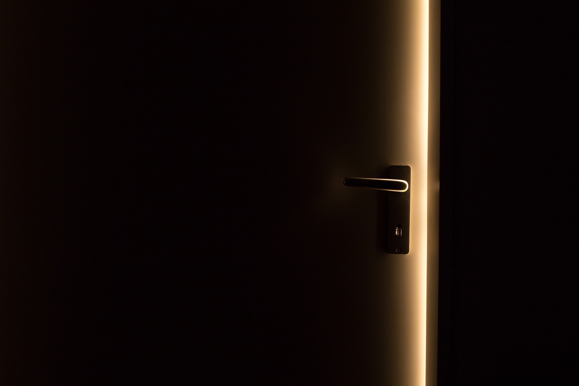 Oristano non aprire alla porta