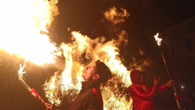Photo of Casalvecchio ‘sold out’ per i falò: paese in festa e tanti visitatori
