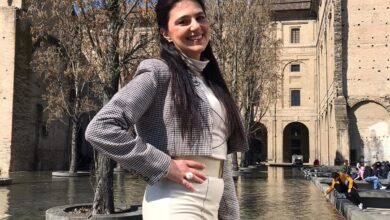 Photo of “Disterrados”, Maria Giovanna Cherchi riparte da Parma su RAI Tre con nuove storie di emigrazione sarda