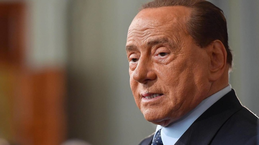 Berlusconi è morto. Addio Presidente Operaio