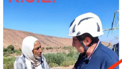 Photo of Turisti italiani si spacciano di “soccorritori” per fare selfie nel campo del terremoto in Marocco