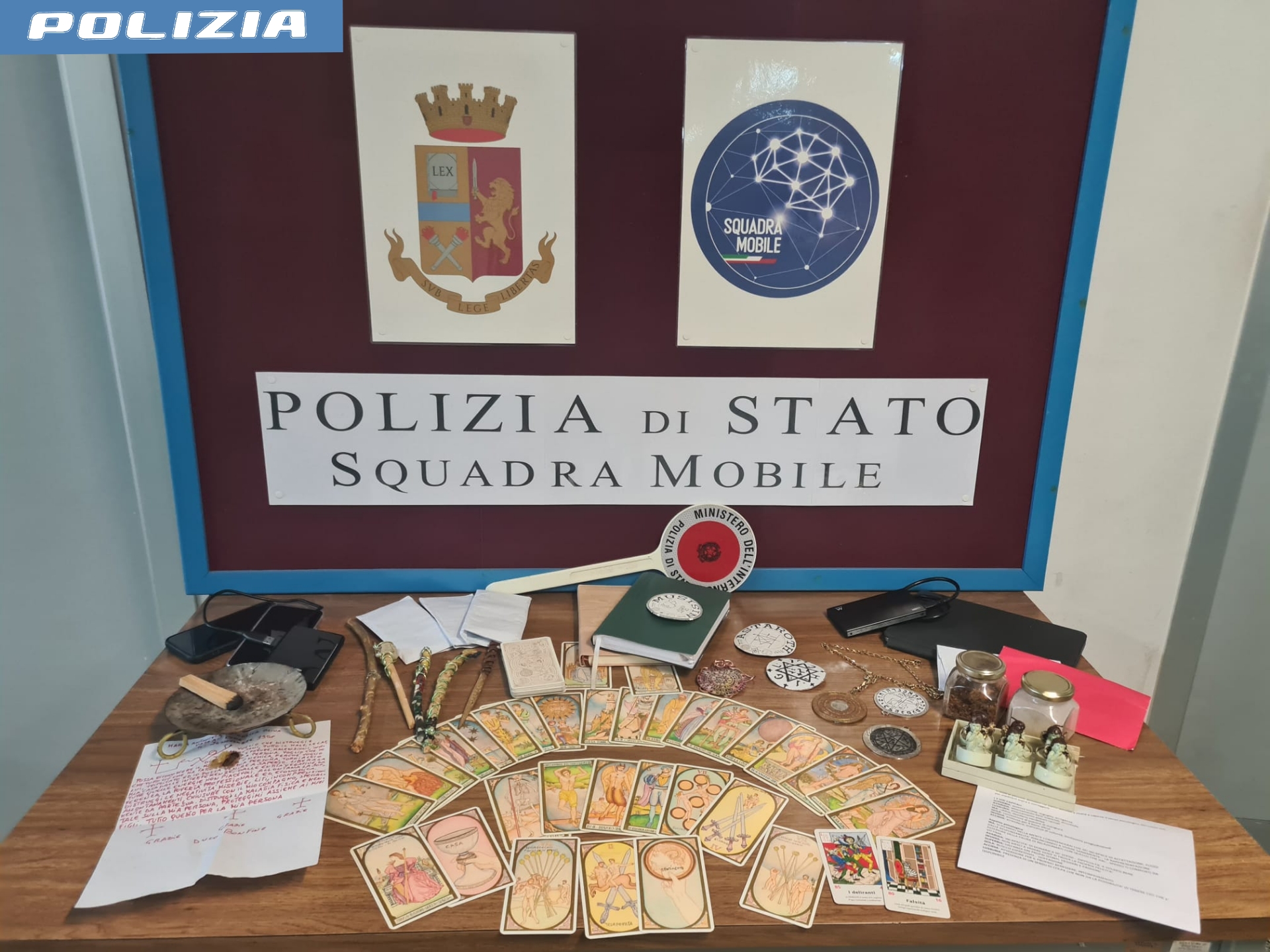 Oristano tarocchi e padre casimiro