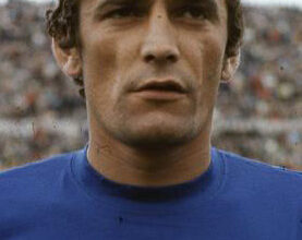 Photo of Gigi Riva al Brotzu: cosa succede