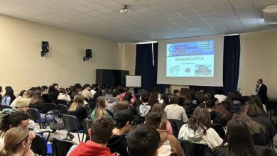 Photo of Foggia, la carica di 700 studenti per il Festival della Scienza
