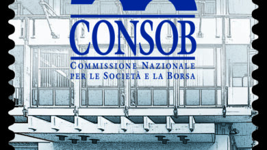 Photo of Poste Italiane , emesso oggi dal Ministero delle Imprese e del Made in Italy un francobollo dedica alla Commissione Nazionale per le Società e la Borsa – CONSOB, nel 50° anniversario dell’istituzione.