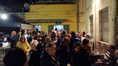 Photo of Sassari, A fora li brasgeri”, esperimento riuscito nelle vie del centro storico. Mascia: «Accendere i riflettori sulla città vecchia per farla rivivere»