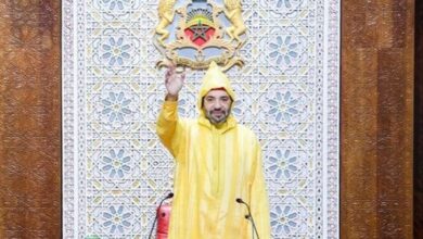 Photo of Il Re Mohammed VI sulla Questione del Sahara Marocchino: “La prossima fase richiede una maggiore mobilitazione e vigilanza da parte di tutti”