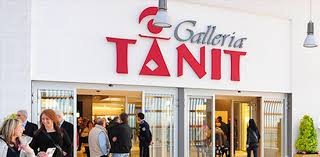 Photo of Sassari, al centro commerciale Tanit aperta l’area food court Taneat