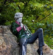 Photo of Oscar Wilde: 125 anni dalla morte l’Irlanda rende omaggio allo scrittore; eventi e appuntamenti tra Irlanda e Irlanda del nord