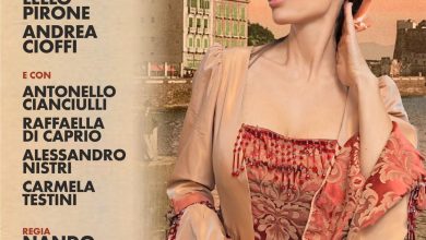 Photo of Raffaella Fico dopo il film con Massimo Boldi torna a teatro con ‘La Locandiera di Marechiaro’