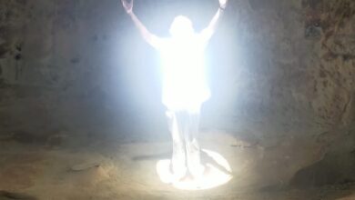 Photo of Alia. Solstizio d’estate alla Gurfa: all’interno della Tholos a mezzogiorno il sole produce un “effetto smaterializzante” della persona