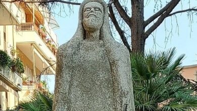 Photo of A Pietra Ligure restaurate due sculture di Ladislav Freund