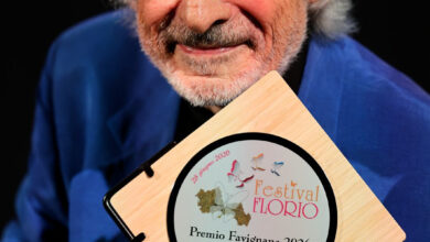 Photo of Favignana, consegnato il Premio Favignana per il teatro a Leo Gullotta