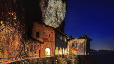 Photo of Leggiuno, Eremo di Santa Caterina del Sasso: concerti e visite guidate