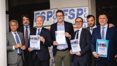 Photo of No Tav, Fsp Polizia: “La nostra proposta sul ‘Terrorismo di piazza’ viene da lontano e oggi, più attuale che mai, raccoglie consensi. Ora farne realtà”