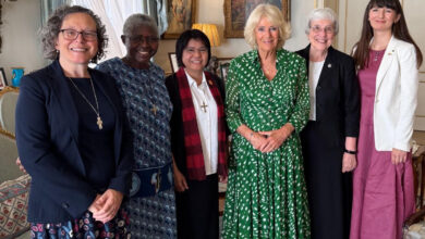 Photo of Londra, le suore cattoliche hanno incontrato nuovamente Sua Maestà la Regina Camilla
