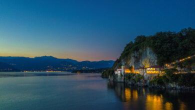 Photo of Leggiuno, due serate di musica e di scoperta dell’eremo di Santa Caterina del Sasso