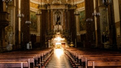 Photo of Bagheria, “Aurora Consurgens”: il sole della Natività di Maria illumina l’altare della chiesa a Lei dedicata