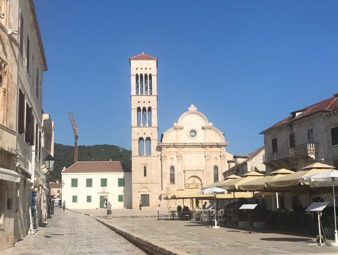 Isola di HvAR