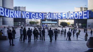 Photo of Bruxelles, Greenpeace contro il gas fossile