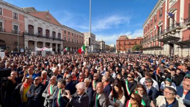 Photo of Bari, manifestazione orgoglio olivicolo: in migliaia davanti alla Prefettura